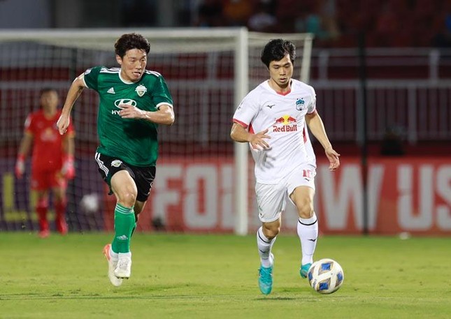 Báo Hàn Quốc cảnh báo sự vươn lên của bóng đá Đông Nam Á ảnh 2