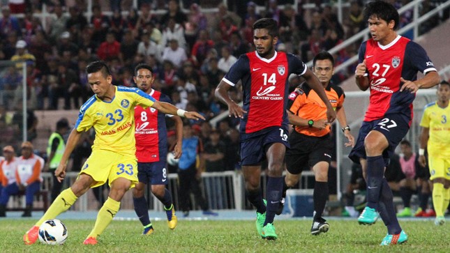 Bị FIFA nhận xét ‘phải học theo Việt Nam’, Malaysia đại phẫu giải VĐQG ảnh 2