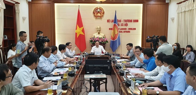 Đề xuất chưa tăng lương tối thiểu vùng đến hết năm 2021 ảnh 1