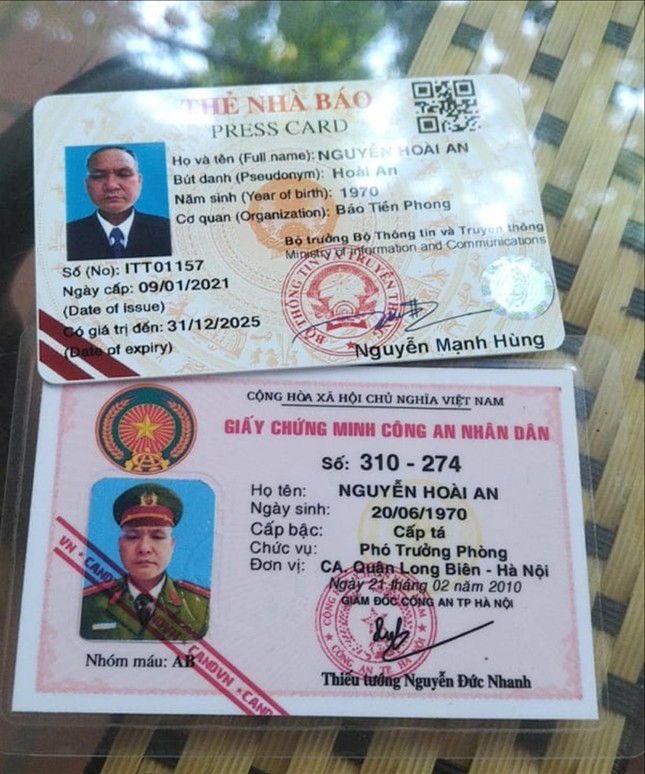 Thâm nhập đường dây làm giả thẻ nhà báo, công an ảnh 1