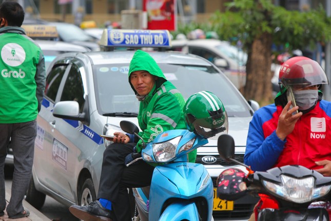 Tài xế là lao động của Grab ảnh 1