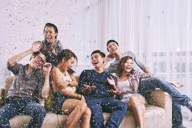 Góp sắc đỏ cho bàn tiệc Tết thêm rộn ràng ảnh 2