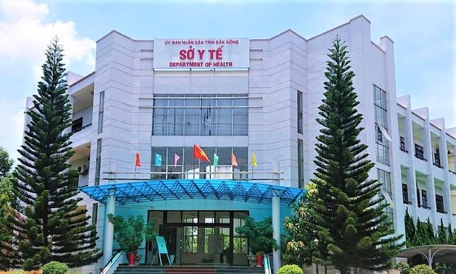 Nguyên Giám đốc Sở Y tế Đắk Nông 'bị điều làm chuyên viên' sẽ sang Liên đoàn lao động tỉnh ảnh 1