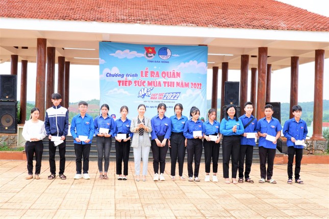 Hơn 3.000 suất ăn miễn phí tiếp sức thí sinh Tây Nguyên ảnh 2