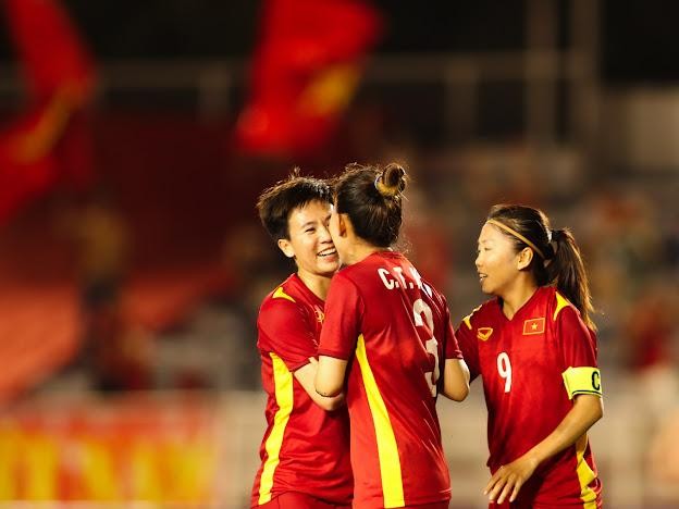 Tuyển nữ Việt Nam vào bán kết Đông Nam Á 2022 với kỷ lục hoàn hảo - Ảnh 1.