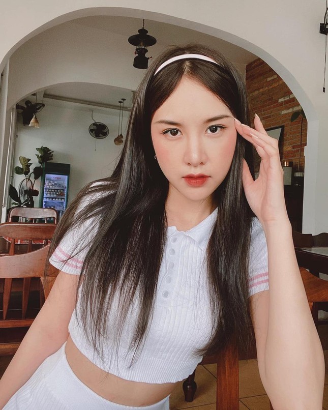 Jenna Anh Phương: Con gái nghệ nhân dân gian Trần Nhượng xinh đẹp chạm ngõ phim truyền hình như hot girl 6 múi
