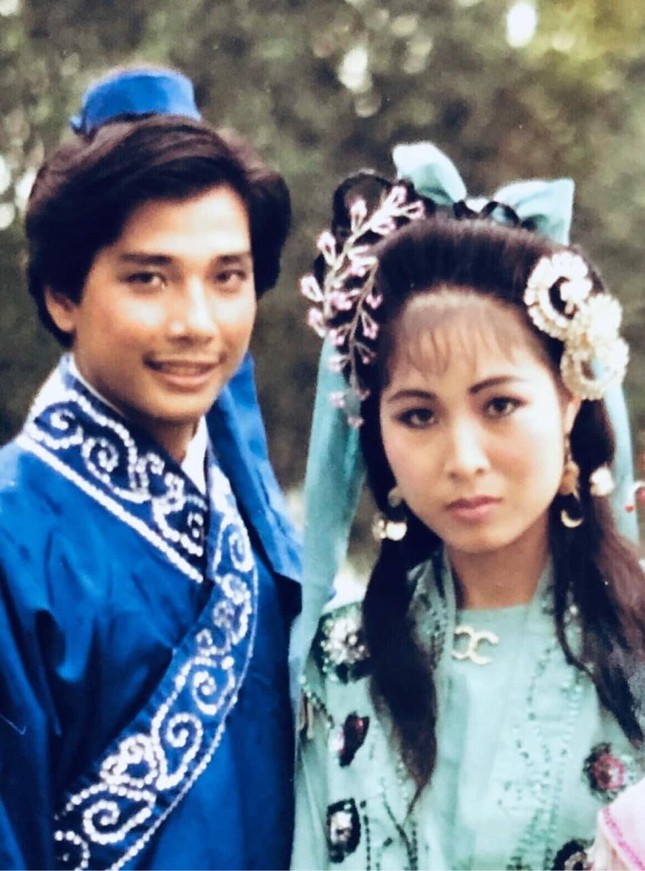 23 năm kết hôn của vợ chồng NSND Hồng Vân – Lê Tuấn Anh ảnh 1