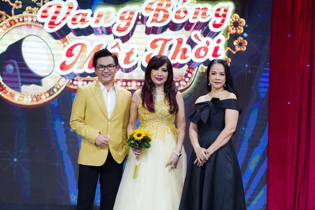 Danh ca Bảo Yến chạy show bằng…xích lô, trải lòng về mối tình với ông xã Quốc Dũng ảnh 2