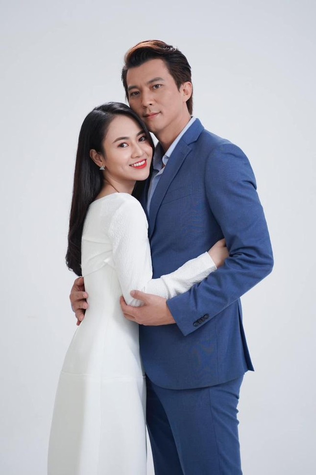 Thời trang có gu trên màn ảnh của Việt Hoa được khán giả tấm tắc khen ngợi ảnh 3