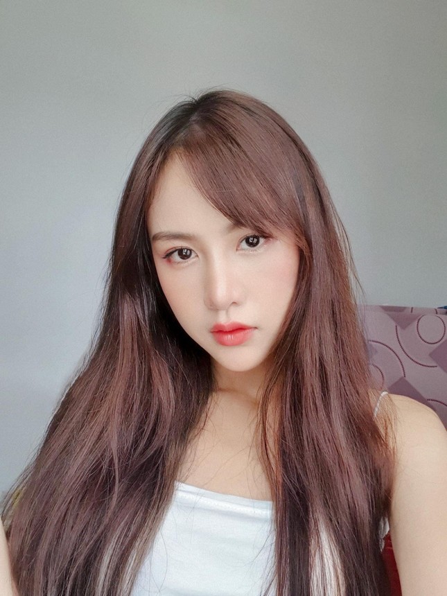 Jenna Anh Phương – con gái NSND Trần Nhượng thi hoa hậu ảnh 6