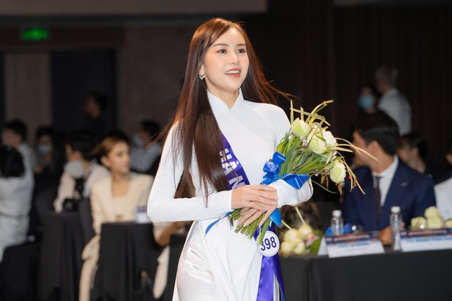 Jenna Anh Phương – con gái NSND Trần Nhượng thi hoa hậu ảnh 1