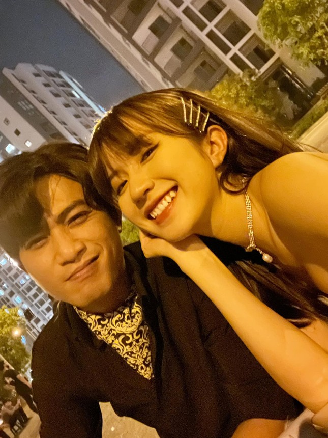 'Vân Vân ba chấm' được khen hút mắt khi 'lên đồ' gợi cảm ở 'Thương ngày nắng về' ảnh 5