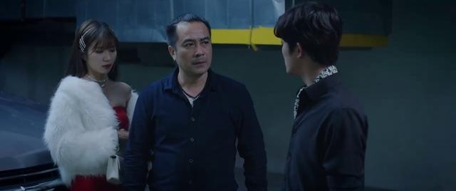 'Vân Vân ba chấm' được khen hút mắt khi 'lên đồ' gợi cảm ở 'Thương ngày nắng về' ảnh 1