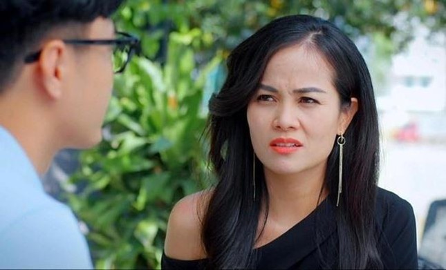 Thương ngày nắng về: 'Chị chồng' Thu Hà kể hậu trường hài hước cảnh ăn bát cháo chim của cháu trai ảnh 1