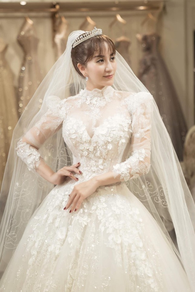 Minh Hằng trở thành cô dâu tháng 6, Khánh Thi sẵn sàng cho đám cưới - Ảnh 9.