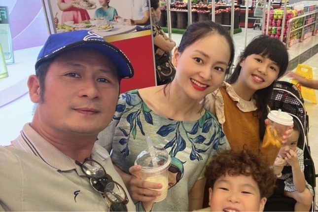 Mẹ con Sam, So (Thương ngày nắng về) bất ngờ chung khung hình cùng ca sĩ Bằng Kiều ảnh 6