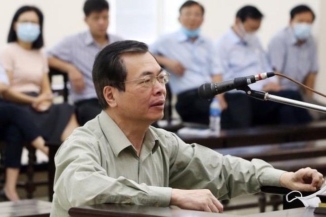 Không còn là F1, cựu Bộ trưởng Vũ Huy Hoàng vẫn khó hầu tòa phúc thẩm vì sức khoẻ yếu ảnh 1