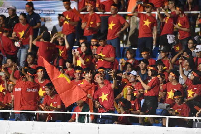 Hoàng Đức lập siêu phẩm, U22 Việt Nam ngược dòng thắng Indonesia ảnh 17