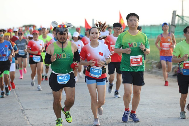 Tiền Phong Marathon 2020: Những ngôi vô địch xứng đáng ảnh 36
