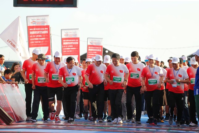 Tiền Phong Marathon 2020: Những ngôi vô địch xứng đáng ảnh 38