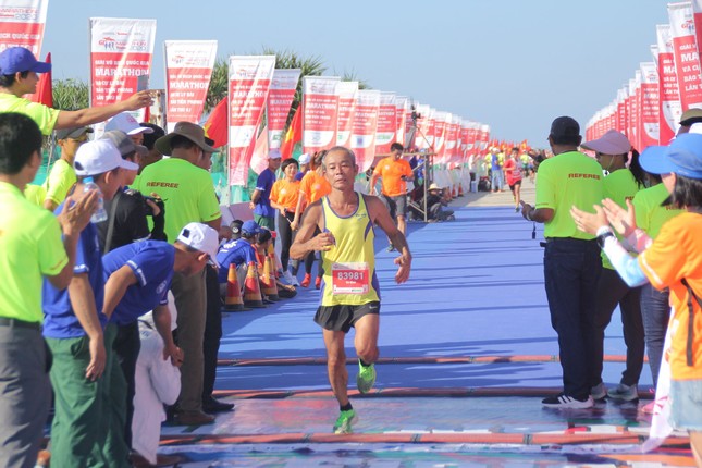 Tiền Phong Marathon 2020: Những ngôi vô địch xứng đáng ảnh 69