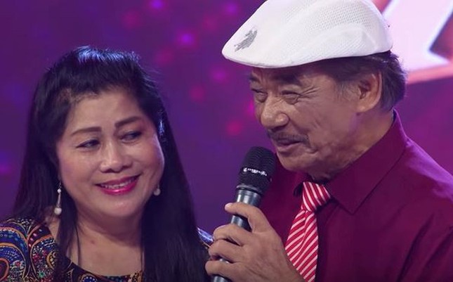 Chân dung người vợ hiện tại - 'nguồn sống' của NSND Trần Hiếu ảnh 1