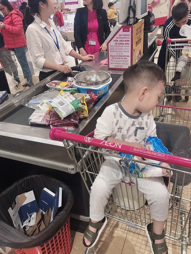 Hậu ly hôn, Việt Anh khoe đã đón con trai về ở một thời gian ảnh 1