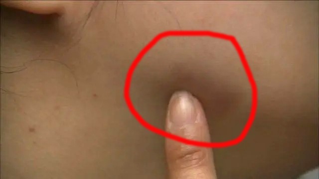 Dân mạng dậy sóng vụ nữ sinh Hàn bị tấn công vì không đeo khẩu trang ở Mỹ ảnh 1