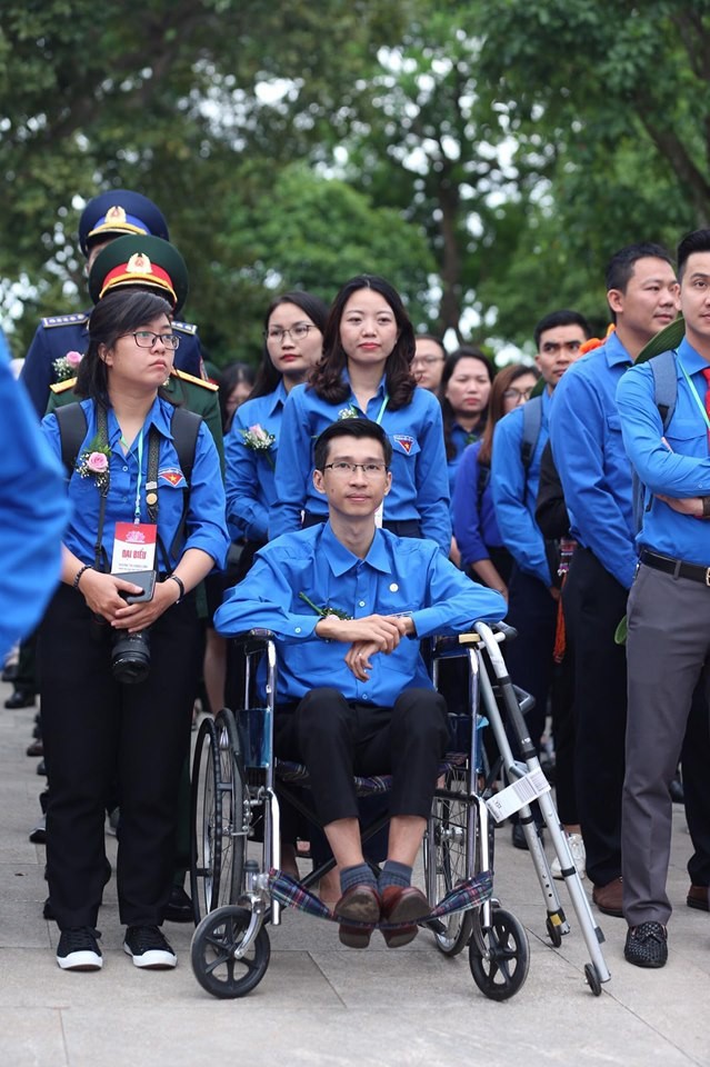 Toàn cảnh Lễ báo công dâng Bác và trao huy hiệu Thanh niên tiên tiến làm theo lời Bác ảnh 1