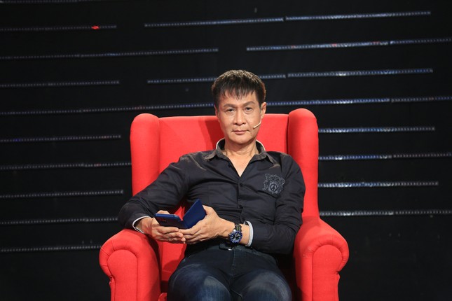 Quyền Linh: Lê Hoàng là người không bao giờ dám đối diện với cảm xúc của mình ảnh 2