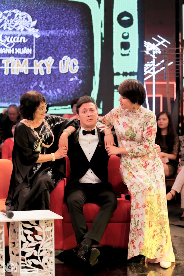Bật mí về 'bà mối' cho MC Diễm Quỳnh và Anh Tuấn thuở mới vào VTV ảnh 1