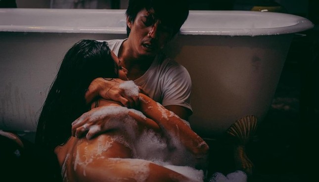 'Người tình' 18+ chưa ra rạp, khán giả đã phát sốt vì cảnh nóng ảnh 2