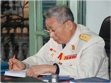Tướng Đồng Sĩ Nguyên, vài lần gặp ảnh 1