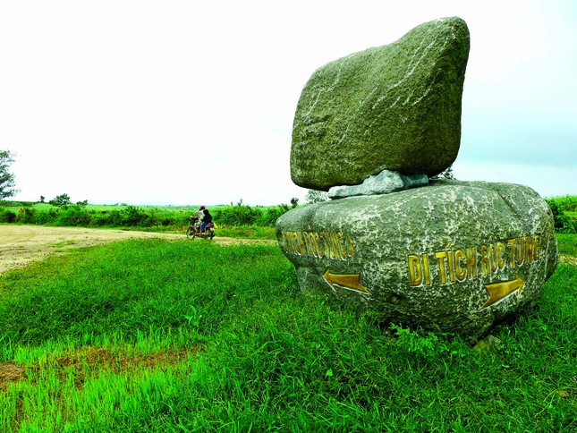 Về nơi loài người bắt đầu đứng thẳng ảnh 5