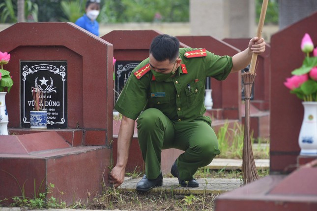 Đoàn Thanh niên Công an Hà Nội ra quân Chiến dịch tình nguyện hè 2022 ảnh 11