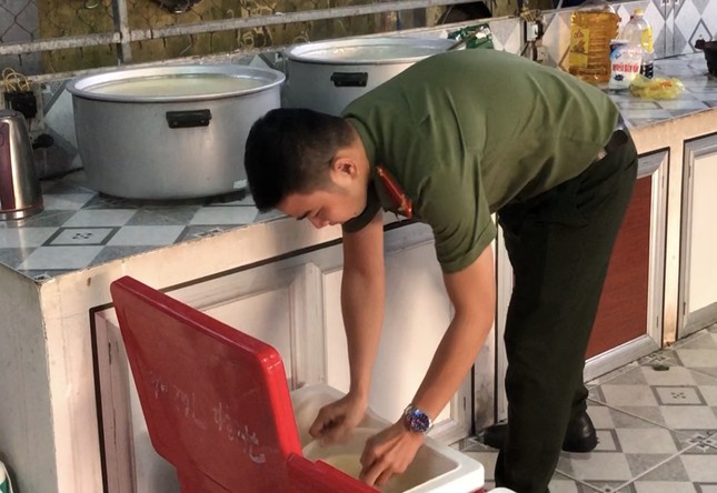 Bát cháo yêu thương, lan tỏa nghĩa tình ảnh 6
