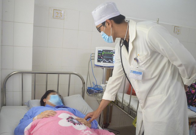 Cứu liên tiếp 2 sản phụ bệnh tim nguy kịch thoát cửa tử ảnh 2