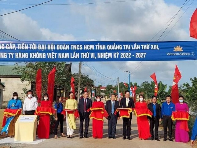 Công trình thanh niên 'Tuyến đường kiểu mẫu' ở Quảng Trị ảnh 1