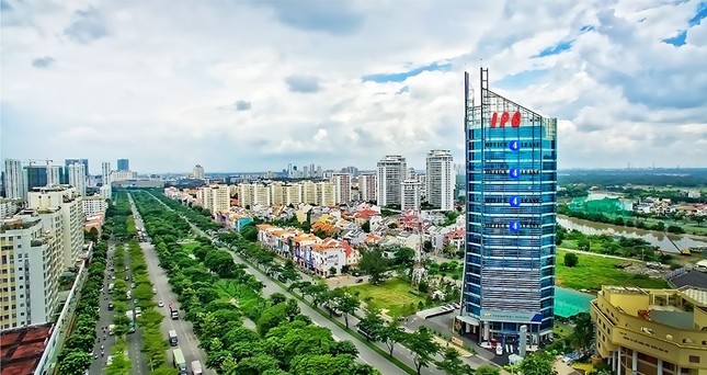 TPHCM xử lý lãnh đạo công ty Tân Thuận 'đi nước ngoài như đi chợ' ảnh 1