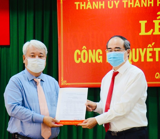 Chủ tịch UBND Quận 3 giữ chức Bí thư Quận ủy Quận 7 ảnh 1