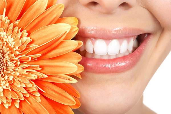 13 thực phẩm hàng đầu giúp răng trắng tự nhiên ảnh 2