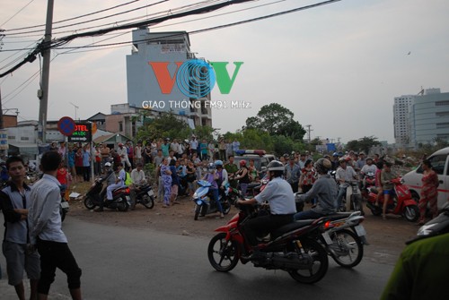 Bỏ bạn bất tỉnh, nam thanh niên rời khỏi hiện trường ảnh 1