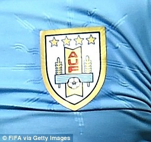 SỐC: Uruguay tự nhận đã 4 lần vô địch World Cup ảnh 1