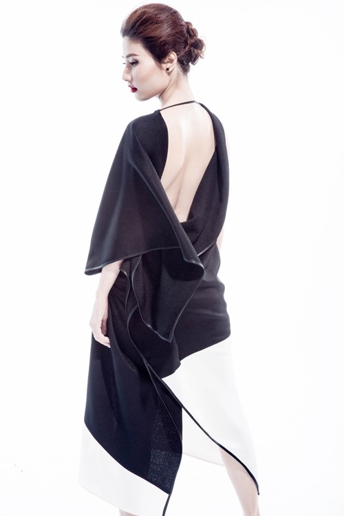 Diễm My đẹp hút hồn với bộ sưu tập "Look at me" ảnh 4