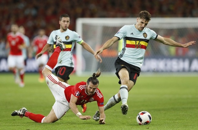 Tám cầu thủ hứa hẹn 'đổi đời' sau EURO 2016 ảnh 8