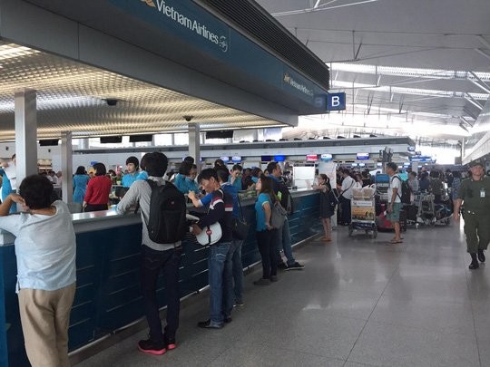 Sự cố mạng, Tân Sơn Nhất tê liệt hệ thống check in ảnh 2