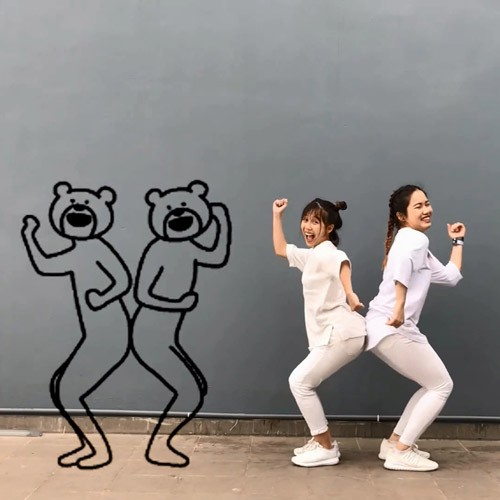Cô gái Việt chuyên làm video nhảm nhí khiến bạn trẻ 'thế giới' thích mê ảnh 1