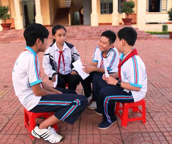 'Đọt chuối non' lần thứ 10: Nhường học bổng, san sẻ hạnh phúc ảnh 2