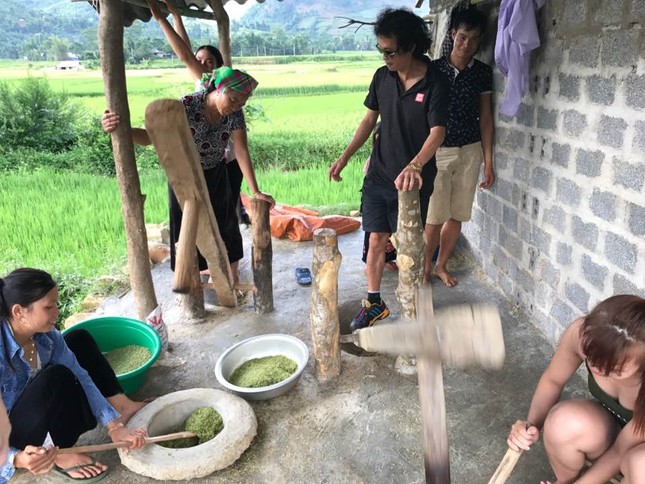 Đặc sản của đất và người Yên Bái Ai lên Tú Lệ thưởng cốm thơm ảnh 3