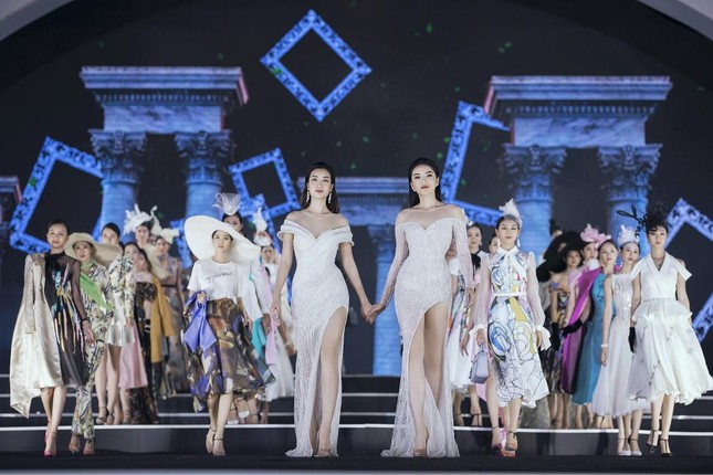 Thí sinh HHVN lộng lẫy cùng trang sức ngọc trai Long Beach Pearl ảnh 8
